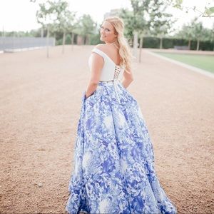 sherri hill prom dress!